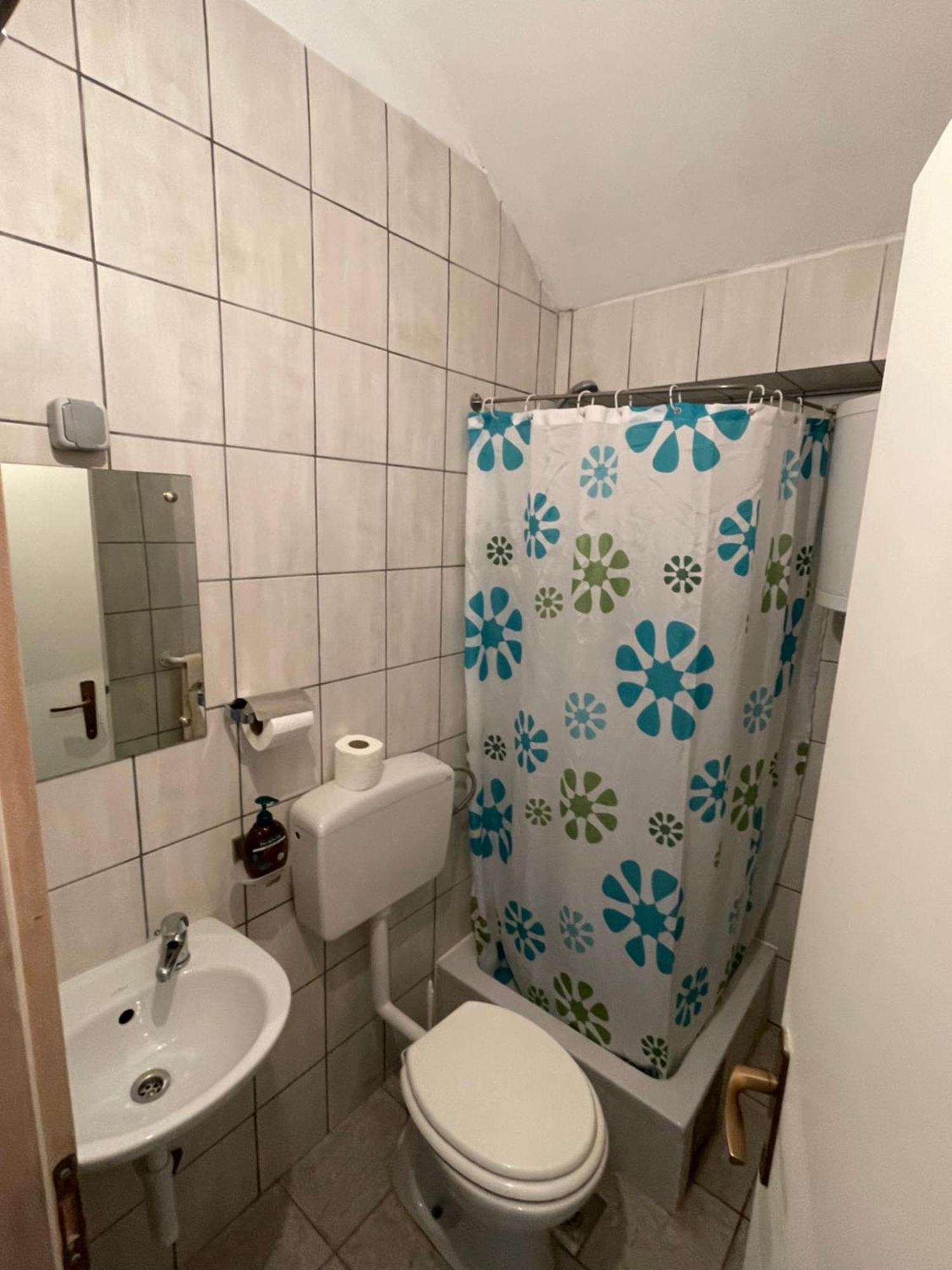 Apartment Zola Gornji Karin Εξωτερικό φωτογραφία